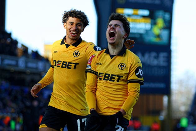 Rodrigo Gomes (21 Wolves) celebrates scoring the fifth goal for Wolves during the FA Cup football match between Wolverhampton Wanderers and Shrewsbury Town at Molineux stadium in Wolverhampton, England Copyright: xNataliexMincher SPPx Sportspressphoto_SPR80249