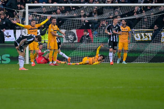 CALCIO - Serie A - Udinese Calcio vs Pisa SC Udinese s Christian Kabasele scores a goal during Udinese Calcio vs Pisa SC, Italian soccer Serie A match in Udine, Italy, January 10 2026 Udine Italy  Copyright: xIPAxSport ABACAx