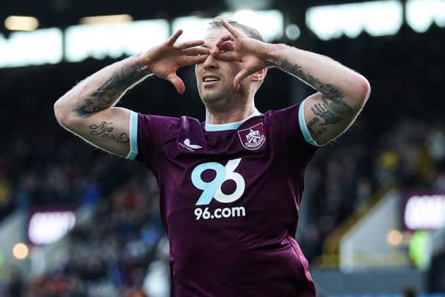 Emirates FA Cup Third Round Burnley v Millwall Ashley Barnes of Burnley celebrates after scoring to make it 1-0 during the Emirates FA Cup Third Round match Burnley vs Millwall at Turf Moor, Burnley, United Kingdom, 10th January 2026 (Photo by Jorge Horsted News Images) Burnley Turf Moor Lancashire United Kingdom Copyright: xJorgexHorsted NewsxImagesx