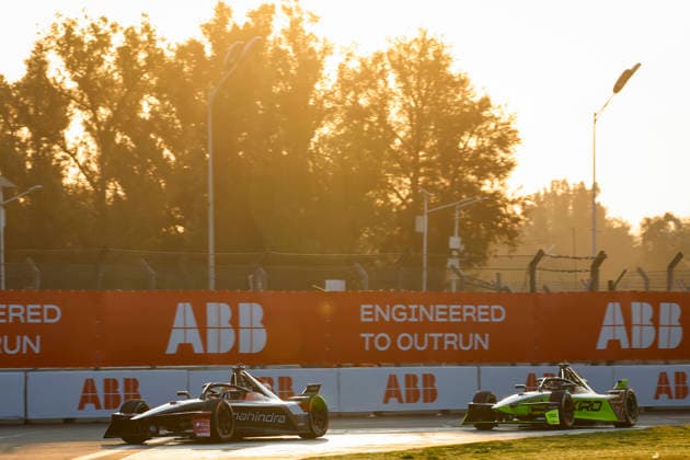 2025 FORMULA E MEXICO CITY ePRIX 48 MORTARA Edoardo (swi), Mahindra Racing, Mahindra M12Electro, action during the the Mexico City Paulo ePrix, 2nd round of the 2025-26 ABB FIA Formula E World Championship, WM, Weltmeisterschaft on the Autodromo Hermanos Rodriguez from January 8 to 10, 2025 in Mexico City, Mexico -  Copyright: xGREGORYxLENORMANDx