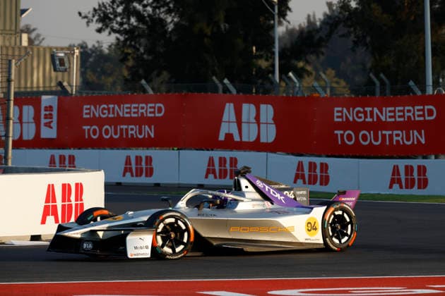 2025 FORMULA E MEXICO CITY ePRIX 94 WEHRLEIN Pascal (ger), Porsche Formula E Team, Porsche 99X Electric, action during the the Mexico City Paulo ePrix, 2nd round of the 2025-26 ABB FIA Formula E World Championship, WM, Weltmeisterschaft on the Autodromo Hermanos Rodriguez from January 8 to 10, 2025 in Mexico City, Mexico -  Copyright: xGREGORYxLENORMANDx