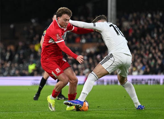 Fulham v Middlesbrough Emirates FA Cup Aidan Morris of Middlesbrough and Tom Cairney of Fulham during the Emirates FA Cup Third Round match at Craven Cottage, London 10 01 2026 UK Newspapers OUT Copyright: xNigelxBramleyx FIL-22780-0040