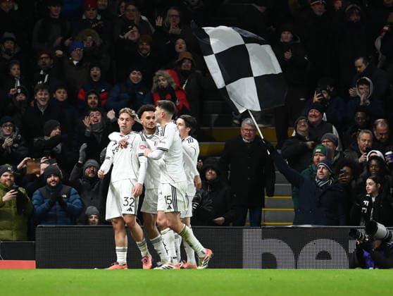 Fulham v Middlesbrough Emirates FA Cup Emile Smith Rowe of Fulham scores his sides second goal during the Emirates FA Cup Third Round match at Craven Cottage, London 10 01 2026 UK Newspapers OUT Copyright: xNigelxBramleyx FIL-22780-0055