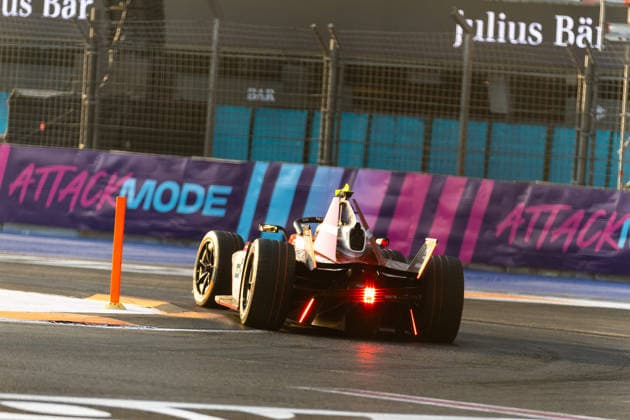 2025 FORMULA E MEXICO CITY ePRIX 01 ROWLAND Oliver (gbr), Nissan Formula E Team, Nissan e-4ORCE 05, action during the the Mexico City Paulo ePrix, 2nd round of the 2025-26 ABB FIA Formula E World Championship, WM, Weltmeisterschaft on the Autodromo Hermanos Rodriguez from January 8 to 10, 2025 in Mexico City, Mexico - Mexico CityMexico  Copyright: xDamienxDoumerguex