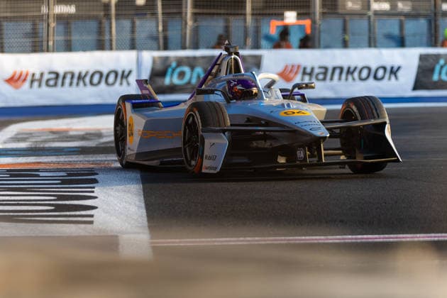 2025 FORMULA E MEXICO CITY ePRIX 94 WEHRLEIN Pascal (ger), Porsche Formula E Team, Porsche 99X Electric, action during the the Mexico City Paulo ePrix, 2nd round of the 2025-26 ABB FIA Formula E World Championship, WM, Weltmeisterschaft on the Autodromo Hermanos Rodriguez from January 8 to 10, 2025 in Mexico City, Mexico - Mexico CityMexico  Copyright: xDamienxDoumerguex