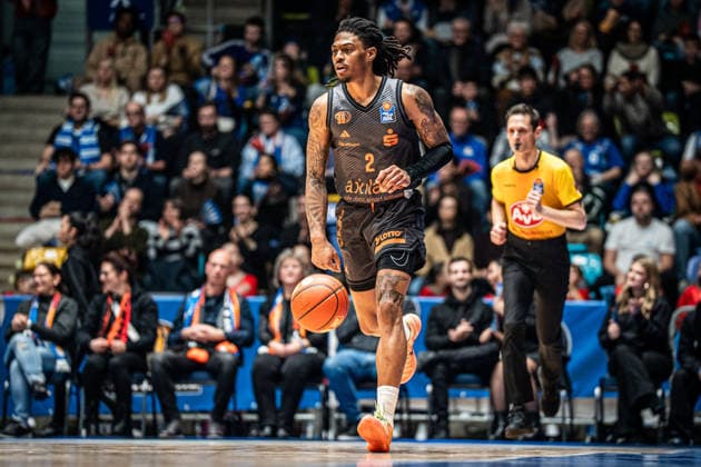 10.01.2026, xhfmx, Basketball easyCredit BBL Bundesliga, Frankfurt Skyliners - NINERS Chemnitz Nike Sibande (Niners Chemnitz) (DFL DFB REGULATIONS PROHIBIT ANY USE OF PHOTOGRAPHS as IMAGE SEQUENCES and or QUASI-VIDEO) Frankfurt am Main