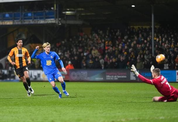 Kyogo Furuhashi of Birmingham City scores the second goal past Cambridge United goalkeeper Jake Eastwood Cambridge United v Birmingham City, Emirates FA Cup, Third Round, Football, Cledara Abbey Stadium, Cambridge, UK - 10 Jan 2026Cambridge Cledara Abbey Stadium United Kingdom EDITORIAL USE ONLY No use with unauthorised audio, video, data, fixture lists, club league logos or live services. Online in-match use limited to 120 images, no video emulation. No use in betting, games or single club league player publications. Copyright: xJedxLeicester Shutterstockx 16246307aa