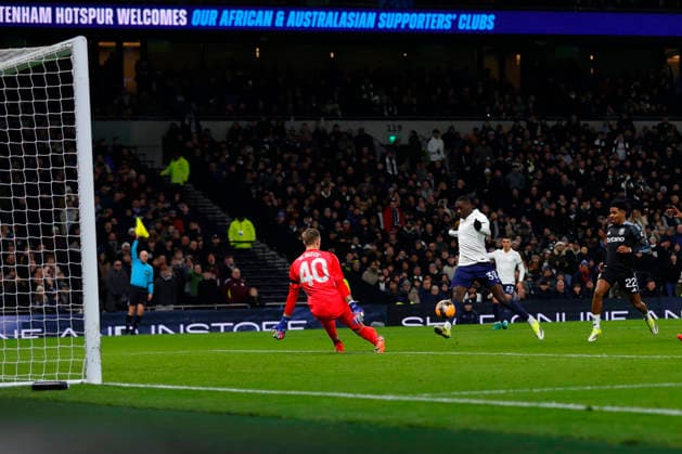Tottenham Hotspur v Aston Villa, London, UK - 10 Jan 2026 Randal Kolo Muani of Tottenham Hotspur during the FA Cup 3rd round match between Tottenham and Aston Villa at the Tottenham Hotspur Stadium, Tottenham, London on 10 January 2026. London Tottenham Hotspur Stadium London GBR Copyright: xTomxCusden PPAUKx PPA-239753