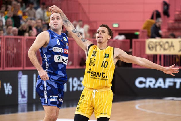 Phoenix Hagen - Artland Dragons, Herren, 2. Bundesliga, Barmer 2. Basketball Bundesliga, pro A, 17. Spieltag, Spielzeit 2025 2026, 10.01.2026 Isaiah Sanders (Tigers Tuebingen, 10) nach dem Wurf