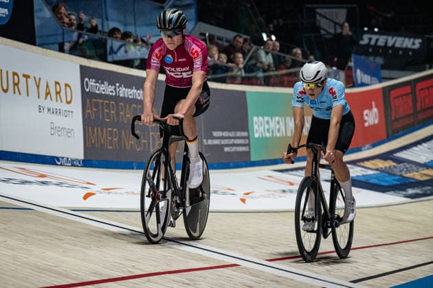 KAFFKA Louis Pepe: Sixdays Bremen 2026 Team 5 - KAFFKA Louis Pepe ( GER ) Querformat - quer - horizontal - Landscape - Event Veranstaltung: Sixdays Bremen 2026 - Category Kategorie: Cycling - Track cycling, Rad, Radsport, Bahnrad, Bahn Sixdays - U19 Men Juniors - Location Ort: Europe Germany - Bremen - ÖVB Arena - Discipline: Andy Kappes Cup - Distance: ... m - Date Datum: 10.01.2026 Saturday Day 2 -