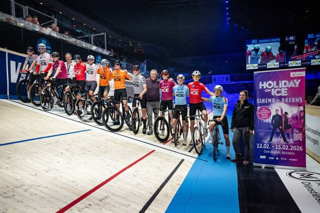 Andy Kappes Cup: Sixdays Bremen 2026 Andy Kappes Cup Querformat - quer - horizontal - Landscape - Event Veranstaltung: Sixdays Bremen 2026 - Category Kategorie: Cycling - Track cycling, Rad, Radsport, Bahnrad, Bahn Sixdays - U19 Men Juniors - Location Ort: Europe Germany - Bremen - ÖVB Arena - Discipline: Andy Kappes Cup - Distance: ... m - Date Datum: 10.01.2026 Saturday Day 2 -