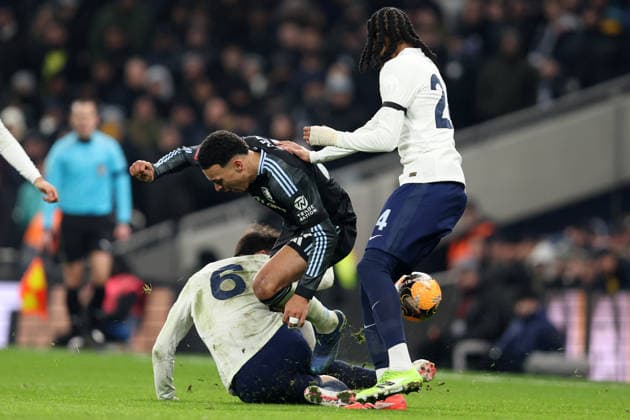 Tottenham v Aston Villa 10 January 2026, London - Emirates FA Cup, Third Round - Tottenham Hotspur v Aston Villa - Joao Palhinha of Tottenham Hotspur makes an aggressive tackle on Morgan Rogers of Aston Villa which earned him a yellow card - Photo: Charlotte Wilson Offside. London UK Copyright: xCharlottexWilsonx xOffsidexOffside