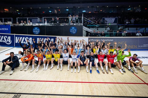 Team Photo: Sixdays Bremen 2026 Team Photo All Riders Querformat - quer - horizontal - Landscape - Event Veranstaltung: Sixdays Bremen 2026 - Category Kategorie: Cycling - Track cycling, Rad, Radsport, Bahnrad, Bahn Sixdays - Elite ... - Location Ort: Europe Germany - Bremen - ÖVB Arena - Discipline: ... - Distance: ... m - Date Datum: 10.01.2026 Saturday Day 2 -