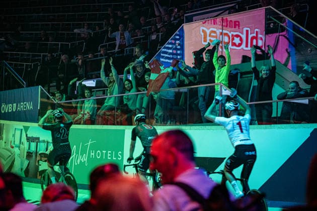 Cycling Fans: Sixdays Bremen 2026 Cycling Fans Querformat - quer - horizontal - Landscape - Event Veranstaltung: Sixdays Bremen 2026 - Category Kategorie: Cycling - Track cycling, Rad, Radsport, Bahnrad, Bahn Sixdays - Elite ... - Location Ort: Europe Germany - Bremen - ÖVB Arena - Discipline: ... - Distance: ... m - Date Datum: 10.01.2026 Saturday Day 2 -