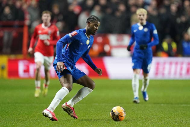 Charlton Athletic v Chelsea, Emirates FA Cup Andrey Santos of Chelsea during the Charlton Athletic v Chelsea Emirates FA Cup Third Round match at The Valley, London, England on 10 January 2026 Credit: Dylan Hepworth Every Second Media Editorial use only. All images are copyright Every Second Media Limited. No images may be reproduced without prior permission. All rights reserved. Premier League and Football League images are subject to licensing agreements with Football DataCo Limited. see https: www.football-dataco.com Copyright: xIMAGO EveryxSecondxMediax ESM-1744-0050 DylanxHepworthx xEveryxSecondxMediax