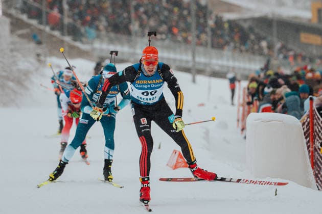 10.01.26, BMW IBU Weltcup Biathlon, Verfolgung Männer, Saison 2025 2026, Johannes Kuehn (GER) auf der Strecke Oberhof LOTTO Thüringen ARENA am Rennsteig Thüringen Deutschland *** 10 01 26, BMW IBU World Cup Biathlon, Pursuit Men, Season 2025 2026, Johannes Kuehn GER on the course Oberhof LOTTO Thüringen ARENA am Rennsteig Thüringen Germany