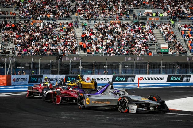 2025 FORMULA E MEXICO CITY ePRIX 94 WEHRLEIN Pascal (ger), Porsche Formula E Team, Porsche 99X Electric, action during the the Mexico City Paulo ePrix, 2nd round of the 2025-26 ABB FIA Formula E World Championship, WM, Weltmeisterschaft on the Autodromo Hermanos Rodriguez from January 8 to 10, 2025 in Mexico City, Mexico - Mexico CityMexico  Copyright: xEricxAlonsox