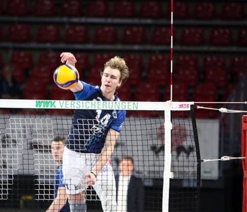 James VAN BUREN (Friedrichshafen), He-Volleyball, 1. BL, 25 26, WWK Herrschingvs VfB Frierichshafen, BMW Park, Muenchen, Copyright: WolfgangxFehrmann