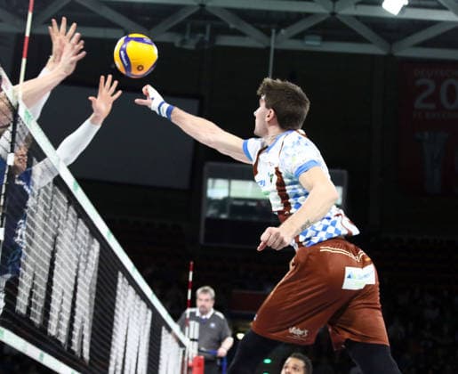 rechts Jannes WIESNER (Herrsching), He-Volleyball, 1. BL, 25 26, WWK Herrschingvs VfB Frierichshafen, BMW Park, Muenchen, Copyright: WolfgangxFehrmann