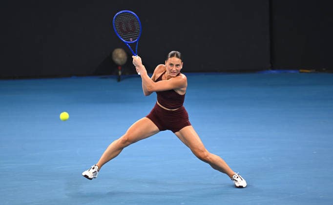 TENNIS BRISBANE INTERNATIONAL, Marta Kostyuk of Ukraine in action against Aryna Sabalenka of Belarus during the Women™s Singles final at the Brisbane International tennis tournament at Pat Rafter Arena in Brisbane, Sunday, January 11, 2026. ( NO ARCHIVING, EDITORIAL USE ONLY BRISBANE QUEENSLAND AUSTRALIA  Copyright: xDAVExHUNTx 20260111156597808446