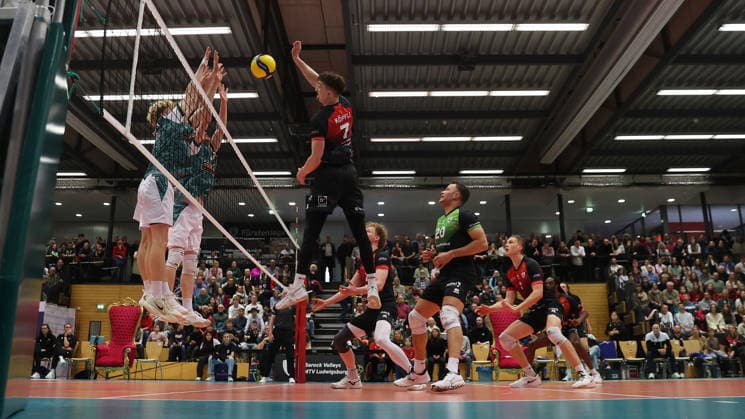 Ludwigsburg , Volleyball Bundesliga , Barock Volleys MTV Ludwigsburg vs. FT 1844 Freiburg , Tim Köpfli (Ludwigsburg )