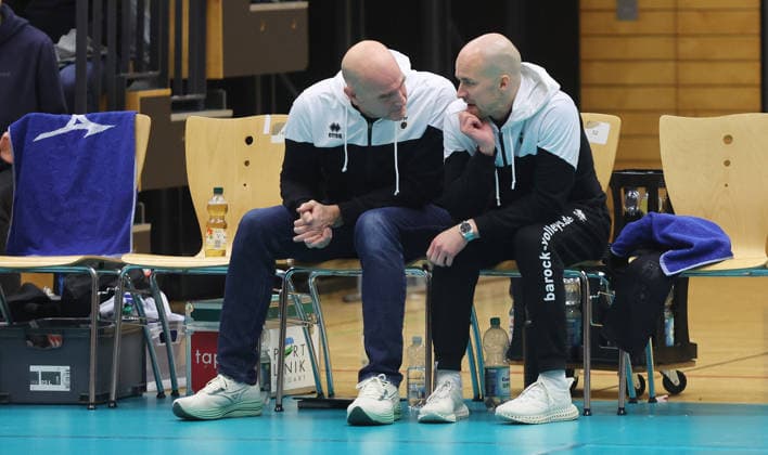Ludwigsburg , Volleyball Bundesliga , Barock Volleys MTV Ludwigsburg vs. FT 1844 Freiburg , von links: Michael Dornheim Hasse Mattila ( Ludwigsburg )