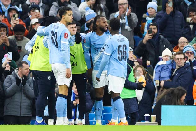 Manchester City v Exeter City, Emirates FA Cup Manchester City forward Antoine Semenyo (42) scores a GOAL 6-0 and celebrates Manchester City midfielder Phil Foden (47) Manchester City forward Ryan McAidoo (56) Manchester City midfielder Divine Mukasa (63) during the Manchester City v Exeter City Emirates FA Cup Third Round match at the Etihad Stadium, Manchester, England on 10 January 2026 Credit: Phil Duncan Every Second Media Editorial use only. All images are copyright Every Second Media Limited. No images may be reproduced without prior permission. All rights reserved. Premier League and Football League images are subject to licensing agreements with Football DataCo Limited. see https: www.football-dataco.com Copyright: xIMAGO EveryxSecondxMediax ESM-1745-0147 PhilxDuncanx xEveryxSecondxMediax