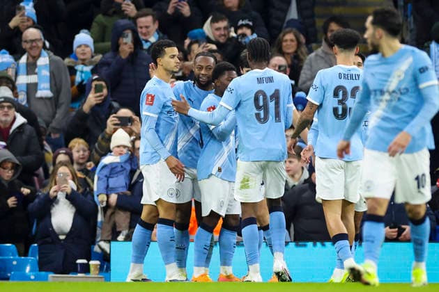 Manchester City v Exeter City, Emirates FA Cup Manchester City forward Antoine Semenyo (42) scores a GOAL 6-0 and celebrates Manchester City midfielder Divine Mukasa (63) Manchester City defender Stephen Mfuni (91) during the Manchester City v Exeter City Emirates FA Cup Third Round match at the Etihad Stadium, Manchester, England on 10 January 2026 Credit: Phil Duncan Every Second Media Editorial use only. All images are copyright Every Second Media Limited. No images may be reproduced without prior permission. All rights reserved. Premier League and Football League images are subject to licensing agreements with Football DataCo Limited. see https: www.football-dataco.com Copyright: xIMAGO EveryxSecondxMediax ESM-1745-0150 PhilxDuncanx xEveryxSecondxMediax