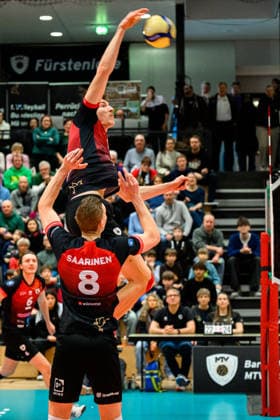 Ludwigsburg: 1. BLM - 25 26 - MTV Ludwigsburg - FT 1844 Freiburg Tomi Saarinen (Ludwigsburg), Jan Huber (Ludwigsburg) Ludwigsburg Innenstadtsporthalle Baden-Württemberg Deutschland