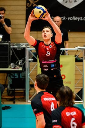 Ludwigsburg: 1. BLM - 25 26 - MTV Ludwigsburg - FT 1844 Freiburg Tomi Saarinen (Ludwigsburg) Ludwigsburg Innenstadtsporthalle Baden-Württemberg Deutschland