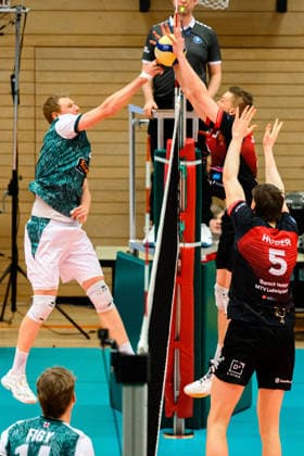 Ludwigsburg: 1. BLM - 25 26 - MTV Ludwigsburg - FT 1844 Freiburg Tomi Saarinen (Ludwigsburg) im Block Ludwigsburg Innenstadtsporthalle Baden-Württemberg Deutschland