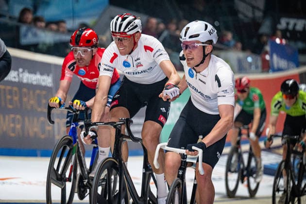 MALMBERG Matias, POLITT Nils: Sixdays Bremen 2026 Team 1 - HERMES SYSTEME - MALMBERG Matias ( DEN ) - Black - POLITT Nils ( GER ) - Red Querformat - quer - horizontal - Landscape - Event Veranstaltung: Sixdays Bremen 2026 - Category Kategorie: Cycling - Track cycling, Rad, Radsport, Bahnrad, Bahn Sixdays - Elite Men - Location Ort: Europe Germany - Bremen - ÖVB Arena - Discipline: Madison - Distance: ... m - Date Datum: 10.01.2026 Saturday Day 2 -