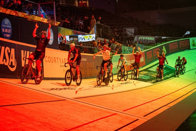 ROTHERHAM Matthew: Sixdays Bremen 2026 Team 2 - VELO TRACK - ROTHERHAM Matthew ( GBR ) Querformat - quer - horizontal - Landscape - Event Veranstaltung: Sixdays Bremen 2026 - Category Kategorie: Cycling - Track cycling, Rad, Radsport, Bahnrad, Bahn Sixdays - Elite Men - Location Ort: Europe Germany - Bremen - ÖVB Arena - Discipline: Laola Sprint - Distance: ... m - Date Datum: 10.01.2026 Saturday Day 2 -