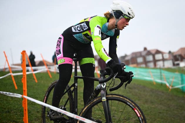 2026 Lloyds National Cyclo-cross Championships Picture by Olly Hassell SWpix.com SWpix.com - 11 01 2026 - Cycling - 2026 Lloyds National Cyclo-Cross Championships - Junior Female Open, Gypsies Green, South Shields, England, Peggy Knox (ViCiOUS VELO) Copyright: x xSWpix.comx(t axPhotographyxHubxLtd)xOllyxHassell SWpix.comx SWP-3159-0291