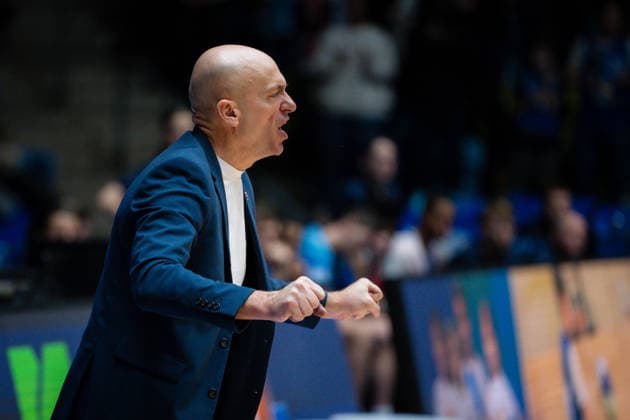 Rodrigo Pastore (Cheftrainer, Headcoach Niners Chemnitz) GER, BBL, Skyliners Frankfurt vs. Niners Chemnitz, SV Basketball, 1. Bundesliga, 15 Spieltag, Saison 2025 2026 10.01.2026 Eibner-Pressefoto Attila Ziga GER, BBL, Skyliners Frankfurt vs. Niners Chemnitz, SV Basketball, 1. Bundesliga, 15 Spieltag, Saison 2025 2026 10.01.2026 Frankfurt am Main Copyright: xEibner-Pressefotox EP_AZA