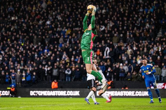 11th January 2026; Pride Park, Derby, Derbyshire, England; FA Cup Football, Derby County versus Leeds United; Jacob Widell Zetterstrom of Derby County takes a high catch  GodfreyxPitt Content restricted for UK based newspaper