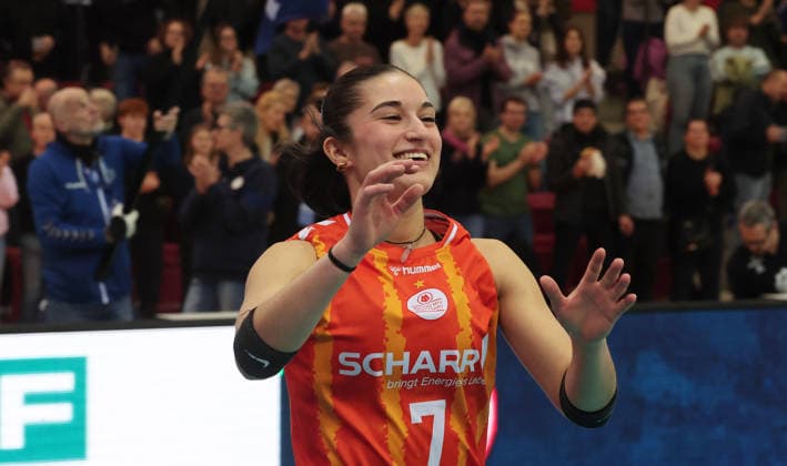 Stuttgart , Volleyball Bundesliga Allianz MTV Stuttgart vs. ETV Hamburger Volksbank Volleys Fabiana Mottis ( Stuttgart )