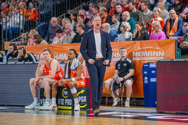 1. Basketball Bundesliga, easyCredit BBL, Saison 2025 2026, Herren, Hauptrunde, 15. Spieltag, 11.01.2026, RASTA Vechta - Fitness First Würzburg Baskets Christian Held (Head-Coach - RASTA Vechta) während der Partie Vechta RASTA Dome Niedersachsen Deutschland