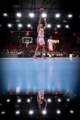 Barmer 2. Basketball Bundesliga ProA: Rheinstars Koeln vs. BBC Bayreuth, 11.01.26 Köln, 11.01.26 - Justin Onyejiaka (RheinStars Köln, 22, SF) beim Freiwurf während des Spiels der Barmer 2. Basketball Bundesliga ProA: Rheinstars Koeln vs. BBC Bayreuth in der Motor World in Köln. Copyright: xBEAUTIFULxSPORTS AxelxKohringx
