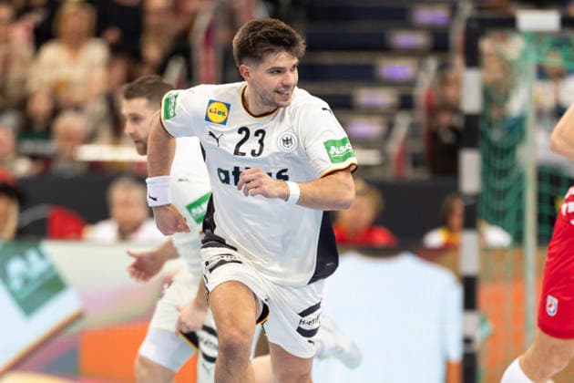 Men s Handball International: Germany vs. Croatia, 11.01.2026 HANNOVER, GERMANY - JANUARY 11: Renars Uscins ( 23 Germany) during the match between Men s Handball International: Germany vs. Croatia at ZAG Arena on January 11, 2026 in Hannover, Germany. Copyright: xBEAUTIFULxSPORTS KennyxBeelex