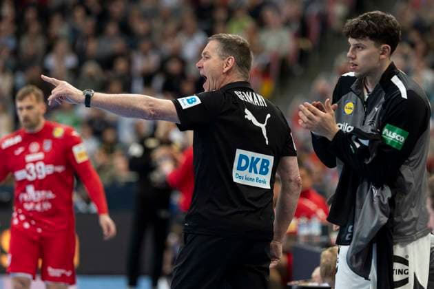 Men s Handball International: Germany vs. Croatia, 11.01.2026 HANNOVER, GERMANY - JANUARY 11: Alfred Gisason Coach Germany during the match between Men s Handball International: Germany vs. Croatia at ZAG Arena on January 11, 2026 in Hannover, Germany. Copyright: xBEAUTIFULxSPORTS KennyxBeelex