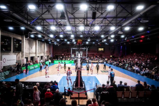 Barmer 2. Basketball Bundesliga ProA: Rheinstars Koeln vs. BBC Bayreuth, 11.01.26 Köln, 11.01.26 - Impressionen: die Halle während des Spiels der Barmer 2. Basketball Bundesliga ProA: Rheinstars Koeln vs. BBC Bayreuth in der Motor World in Köln. Copyright: xBEAUTIFULxSPORTS AxelxKohringx