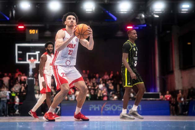 Barmer 2. Basketball Bundesliga ProA: Rheinstars Koeln vs. BBC Bayreuth, 11.01.26 Köln, 11.01.26 - Justin Onyejiaka (RheinStars Köln, 22, SF) beim Freiwurf während des Spiels der Barmer 2. Basketball Bundesliga ProA: Rheinstars Koeln vs. BBC Bayreuth in der Motor World in Köln. Copyright: xBEAUTIFULxSPORTS AxelxKohringx