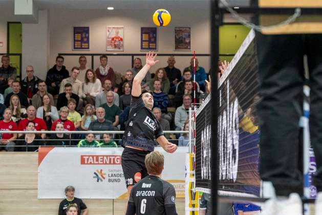 1.Volleyball Bundesliga -Saison 2025 2026 Cerebricks Volley Goats Mitteldeutschland vs.SVG Lüneburg Halle, Deutschland 11. Januar 2026: Im Bild:Ethan Champlin (Lueneburg) Halle Saale swh.Arena Sachsen-Anhalt Deutschland