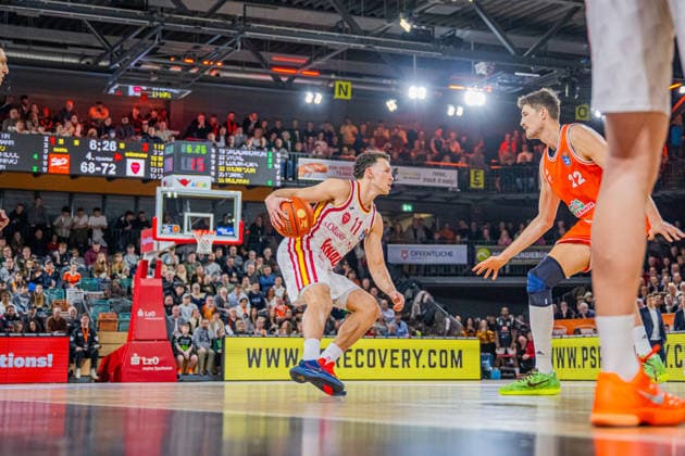 1. Basketball Bundesliga, easyCredit BBL, Saison 2025 2026, Herren, Hauptrunde, 15. Spieltag, 11.01.2026, RASTA Vechta - Fitness First Würzburg Baskets Brae Ivey ( 11 - Fitness First Würzburg Baskets) in Aktion Vechta RASTA Dome Niedersachsen Deutschland