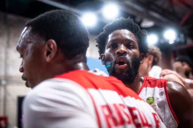 Barmer 2. Basketball Bundesliga ProA: Rheinstars Koeln vs. BBC Bayreuth, 11.01.26 Köln, 11.01.26 - Michael Jordan Miller (RheinStars Köln, 23, SG) feiert den Sieg nach dem Spiels der Barmer 2. Basketball Bundesliga ProA: Rheinstars Koeln vs. BBC Bayreuth in der Motor World in Köln. Copyright: xBEAUTIFULxSPORTS AxelxKohringx