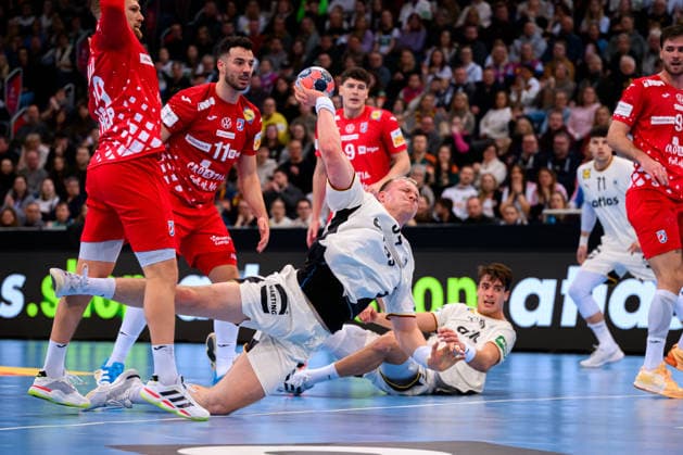 Hannover: Handball - Laenderspiel - Deutschland - Kroatien Justus Fischer (Deutschland) Hannover ZAG Arena Nordrhein-Westfalen Deutschland