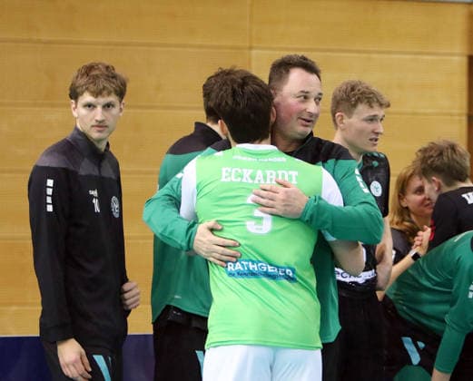 Hachinger Freude ueber den Sieg, He-Volleyball, 1. BL,25 26, TSV Haching Muenchen vs Helios Gizzlys Giesen, , Geothermie Arena, Unterhaching, 11.01.26 Copyright: WolfgangxFehrmann