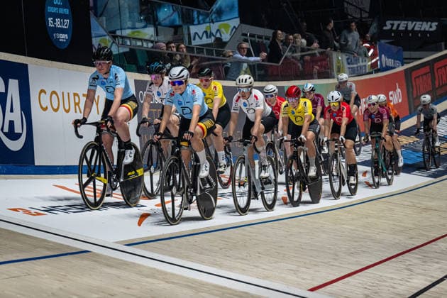 BARTONIKOVA Veronika, STRAKATA Vendula: Sixdays Bremen 2026 Team 2 - BARTONIKOVA Veronika ( CZE ) - Black - STRAKATA Vendula ( CZE ) - Red Querformat - quer - horizontal - Landscape - Event Veranstaltung: Sixdays Bremen 2026 - Category Kategorie: Cycling - Track cycling, Rad, Radsport, Bahnrad, Bahn Sixdays - Elite Women - Location Ort: Europe Germany - Bremen - ÖVB Arena - Discipline: Teampresentation - Distance: ... m - Date Datum: 11.01.2026 Sunday Day 3 -