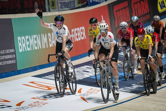 BRAUßE Franziska, KASPER Romy: Sixdays Bremen 2026 Team 1 - BRAUßE Franziska ( GER ) - Black - KASPER Romy ( GER ) - Red Querformat - quer - horizontal - Landscape - Event Veranstaltung: Sixdays Bremen 2026 - Category Kategorie: Cycling - Track cycling, Rad, Radsport, Bahnrad, Bahn Sixdays - Elite Women - Location Ort: Europe Germany - Bremen - ÖVB Arena - Discipline: Teampresentation - Distance: ... m - Date Datum: 11.01.2026 Sunday Day 3 -